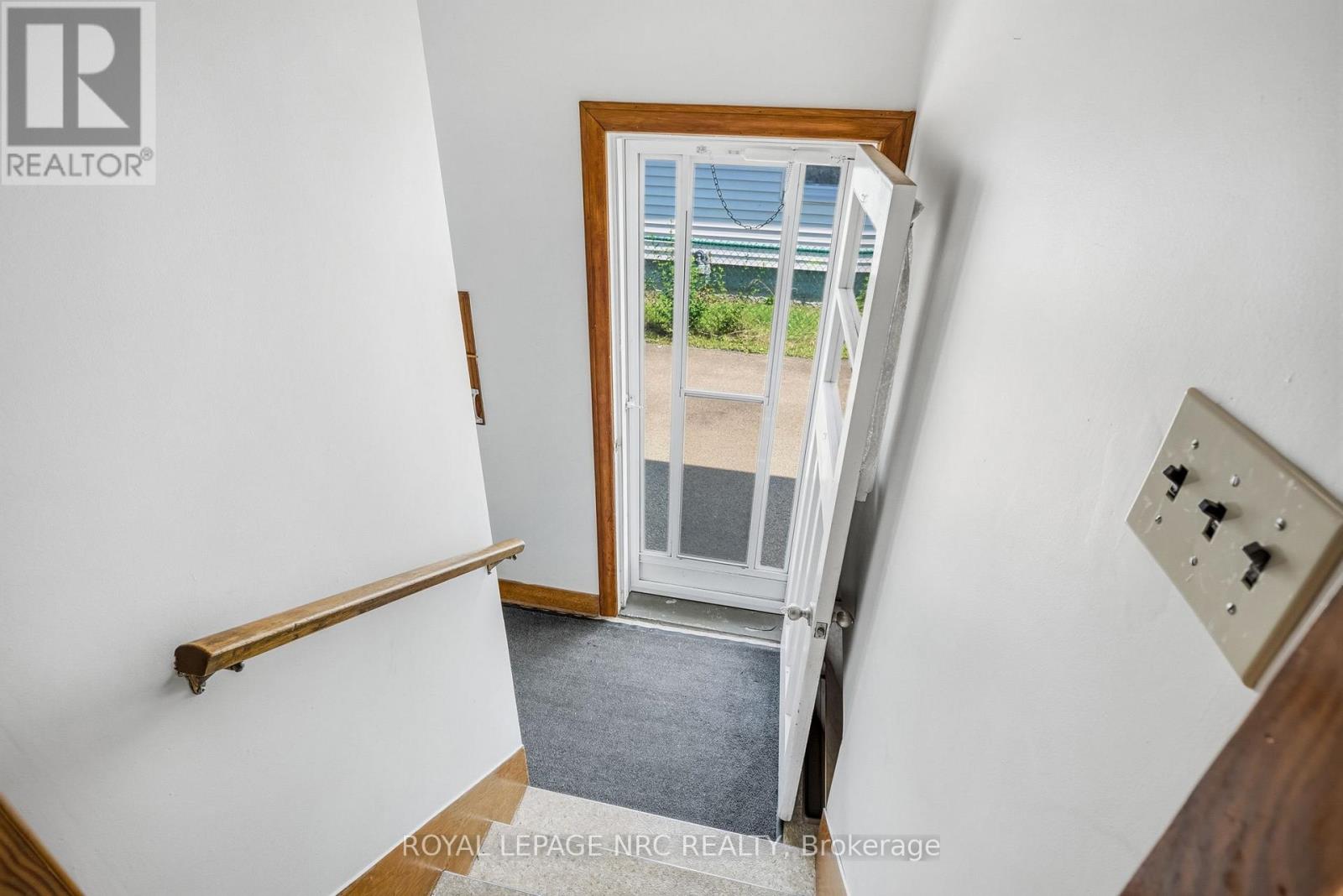 67 WALLACE AVENUE - Image 19
