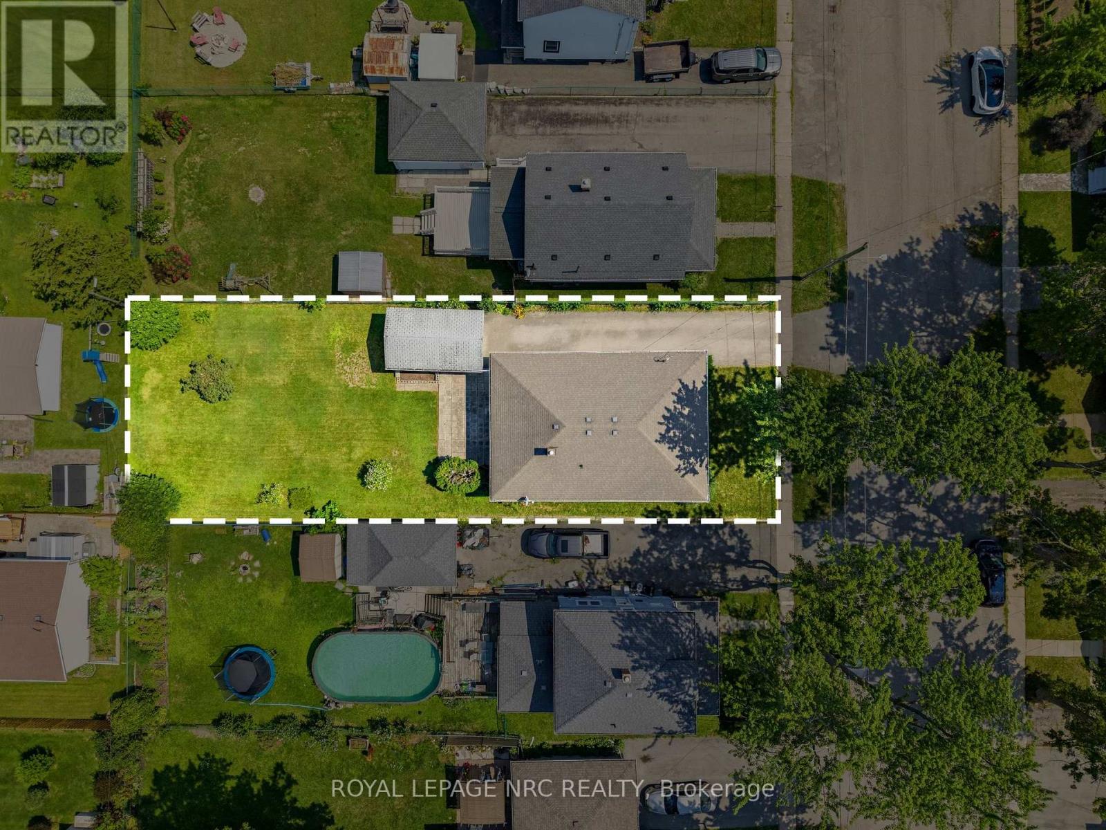 67 WALLACE AVENUE - 31