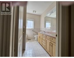 416 Elgin Mills Road W, Richmond Hill, ON L4C4M2 Photo 9
