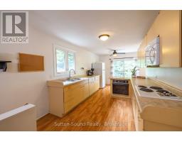 54 Roth Drive, South Bruce Peninsula, ON N0H2T0 Photo 15