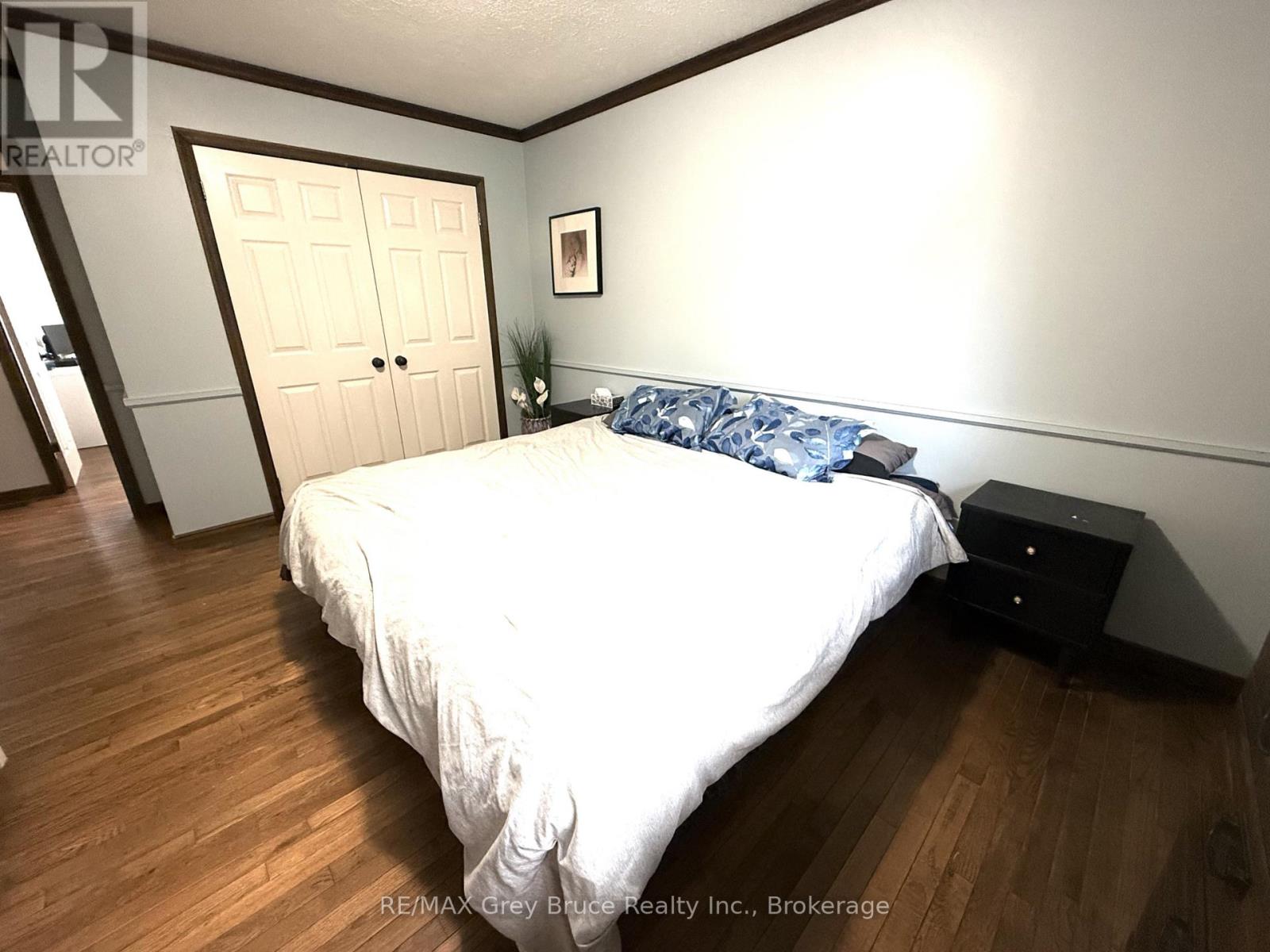 840 4TH STREET E - Image 11