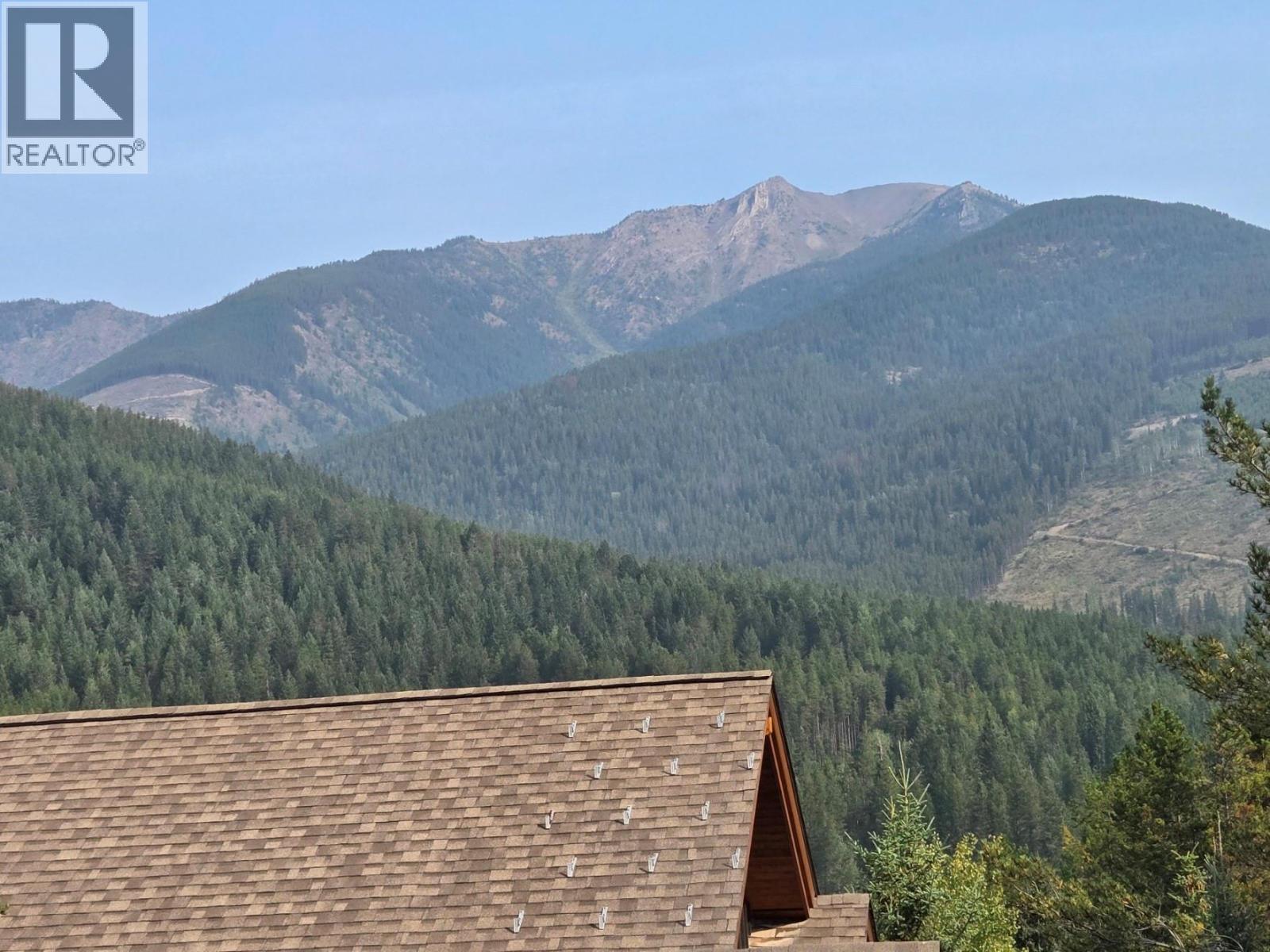 #114C 2049 SUMMIT Drive - 13