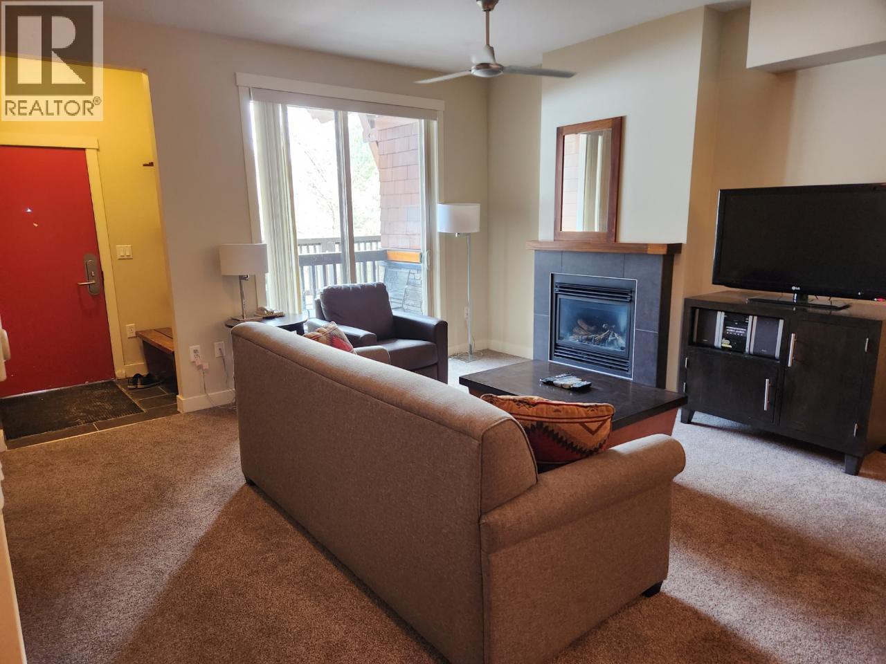 #114C 2049 SUMMIT Drive - 3