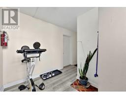Living room - 137 Vancouver Street, Barrie, ON L4M4M5 Photo 12
