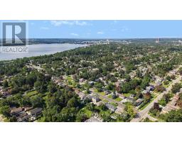 137 Vancouver Street, Barrie, ON L4M4M5 Photo 46