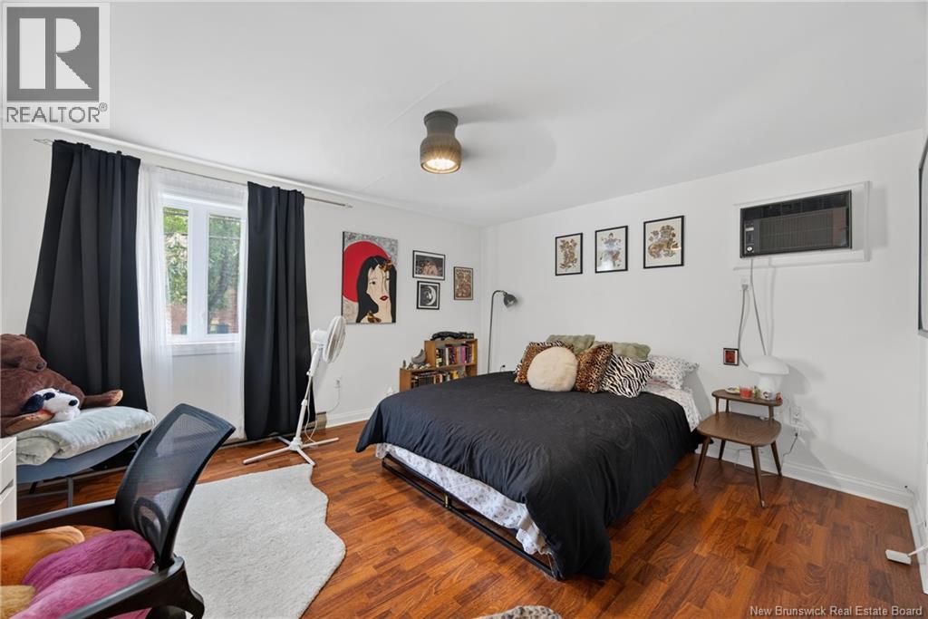 187/189 Saint John Street - 10