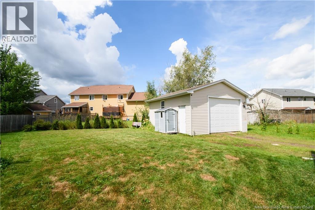 49 Armoyan Court - 40