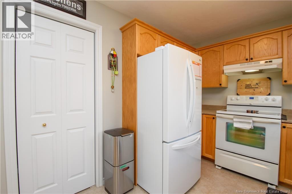 49 Armoyan Court - 9
