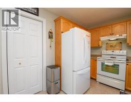 49 Armoyan Court, Moncton, NB E1G4T5 Photo 9