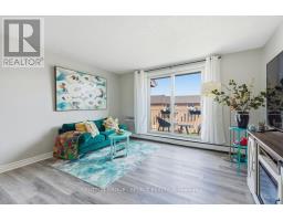 Foyer - 304 - 1582 Ernest Avenue, London South, ON N6B2G5 Photo 10