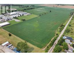 24 Solvay Drive, Chatham Kent, ON N0P1A0 Photo 7