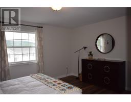 6 Marshall Crescent thumbnail 11