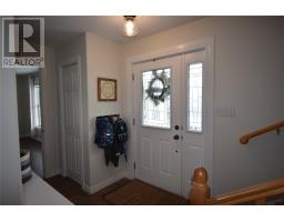6 Marshall Crescent thumbnail 2