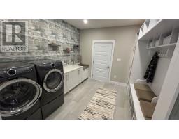 6 Island Pond Drive thumbnail 13