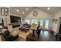 6 Island Pond Drive thumbnail 7