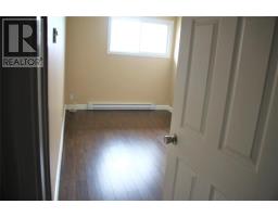 12 Scarlett Ridge thumbnail 6