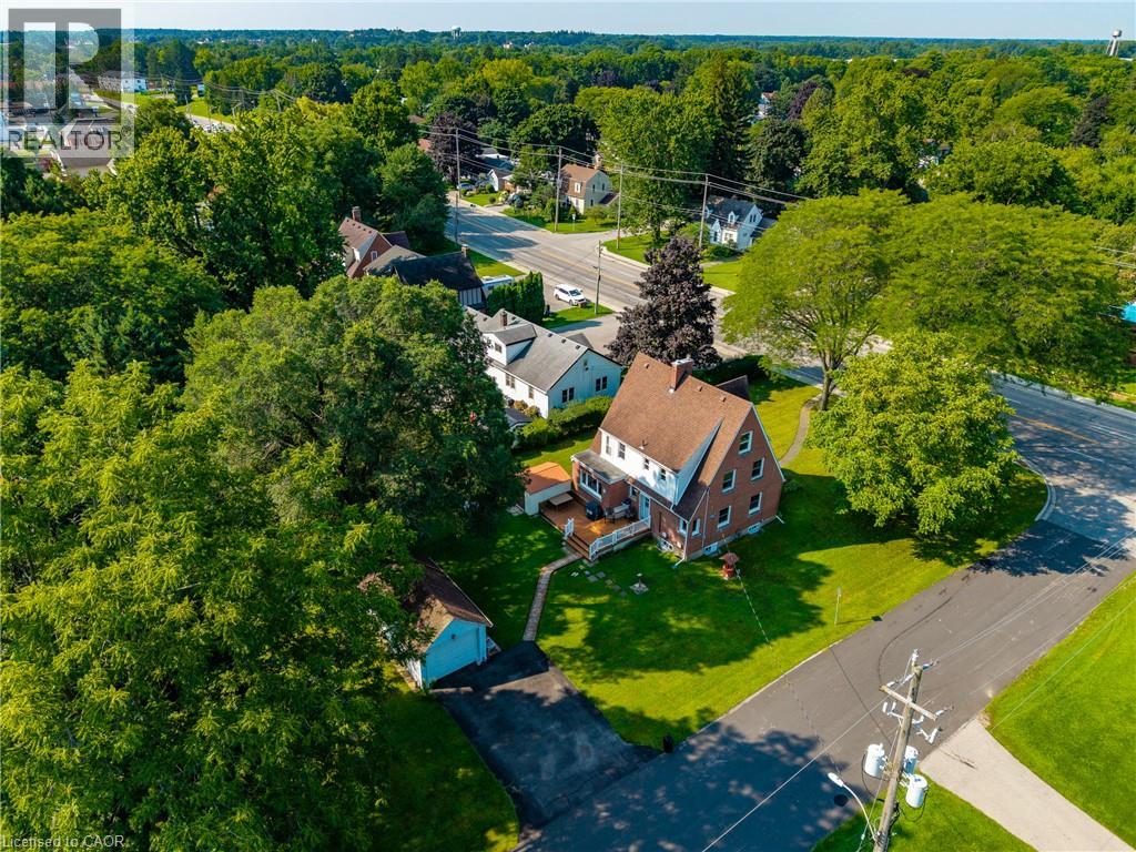 729 NORFOLK Street N - 42