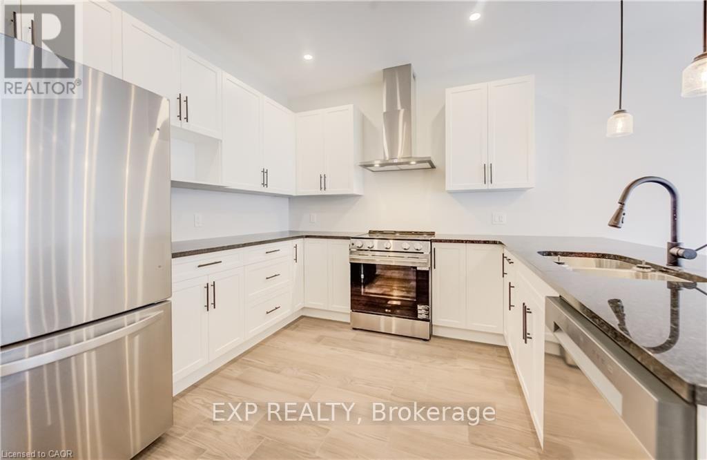 #103 12 WASHINGTON STREET - Image 4