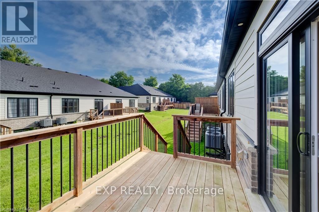#202 12 WASHINGTON STREET - Image 18