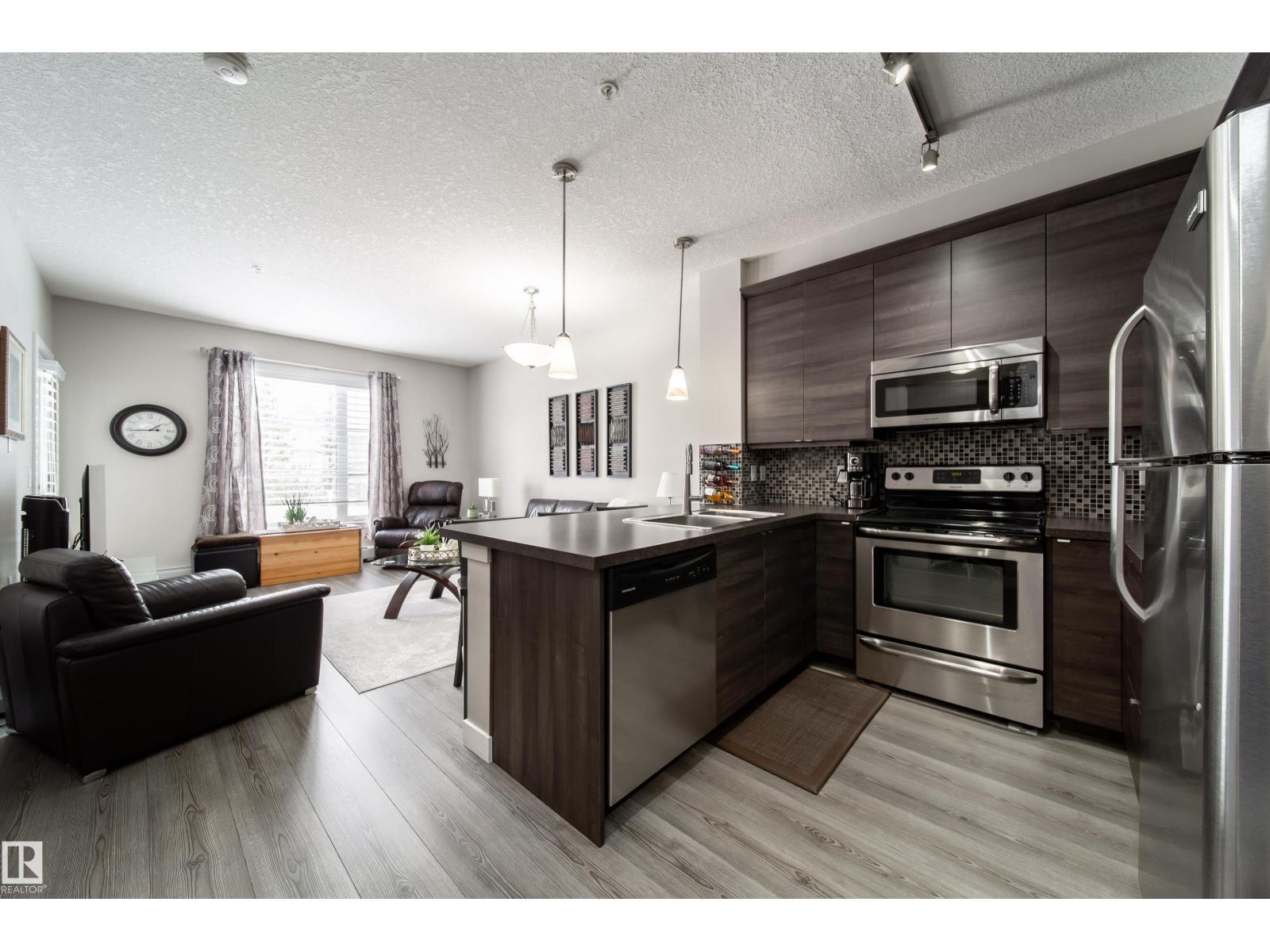 #112 2588 ANDERSON WY SW - 6