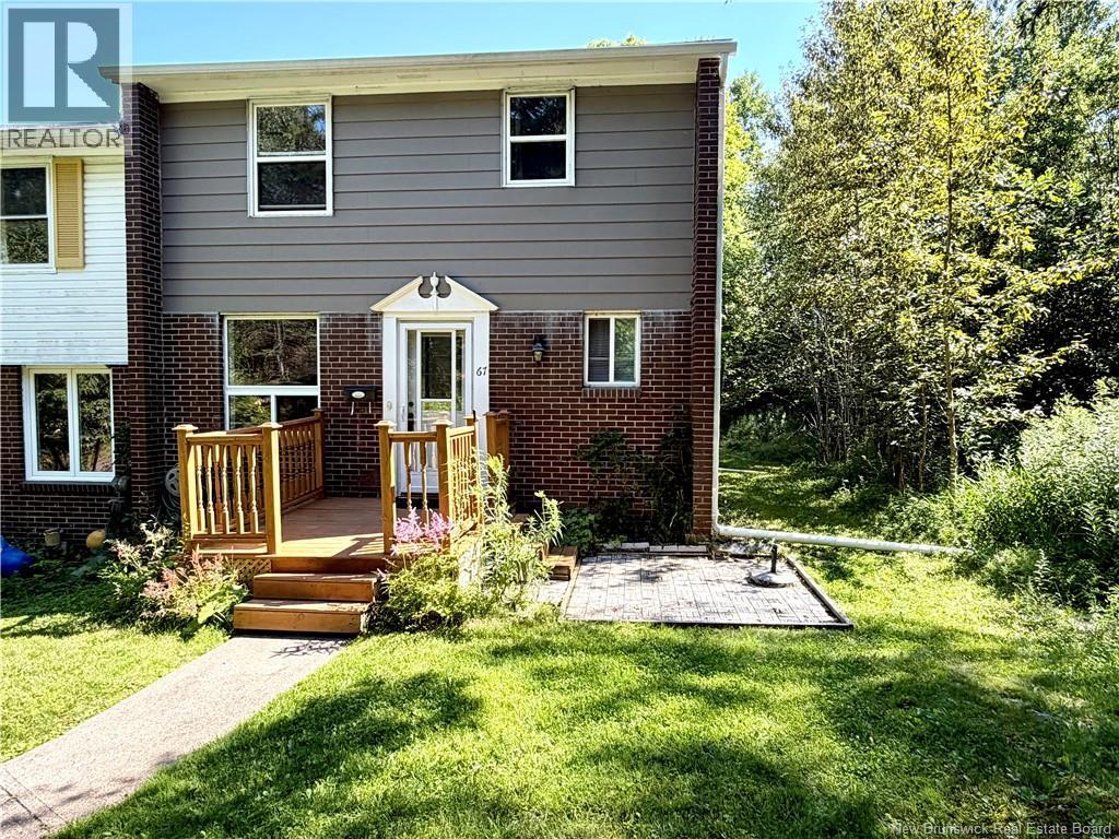67 Candlewood Lane