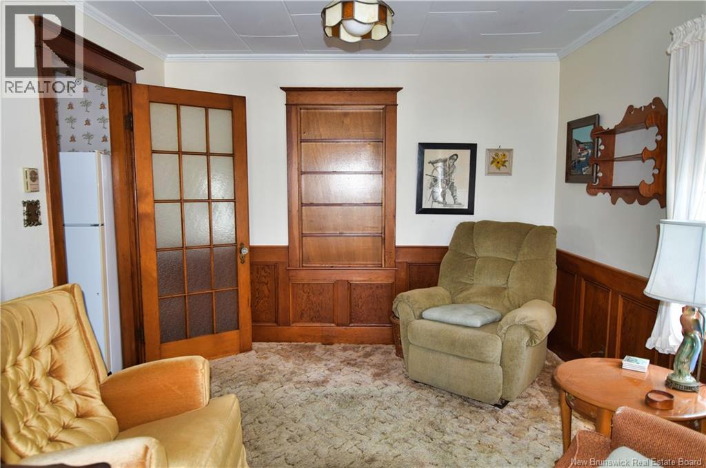 744 North Road - Image 4