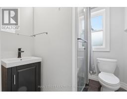 12 Vincent Street, Newmarket, ON L3Y4G2 Photo 16