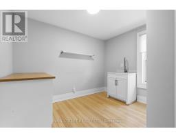12 Vincent Street, Newmarket, ON L3Y4G2 Photo 26