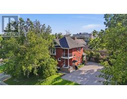 12 Vincent Street, Newmarket, ON L3Y4G2 Photo 34
