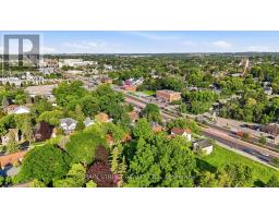 12 Vincent Street, Newmarket, ON L3Y4G2 Photo 36