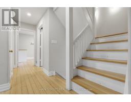 12 Vincent Street, Newmarket, ON L3Y4G2 Photo 25