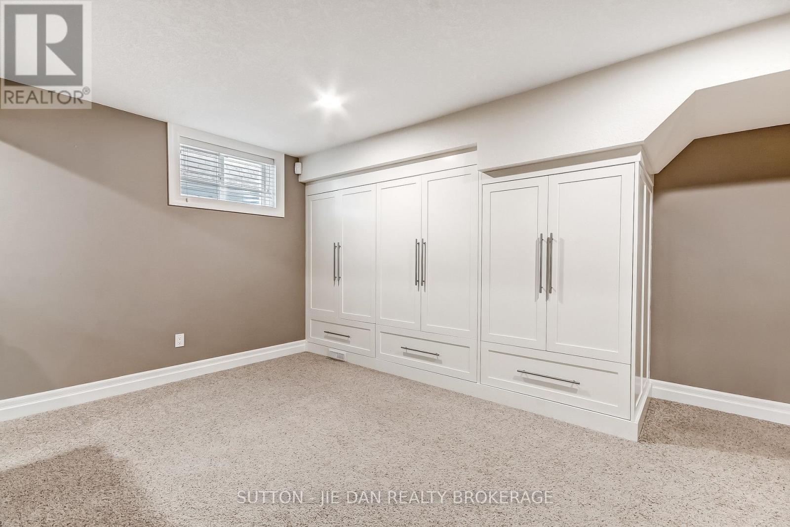 4 bedroom Single Family interior view, 1511 CORONATION Drive, London North (North I), Ontario
