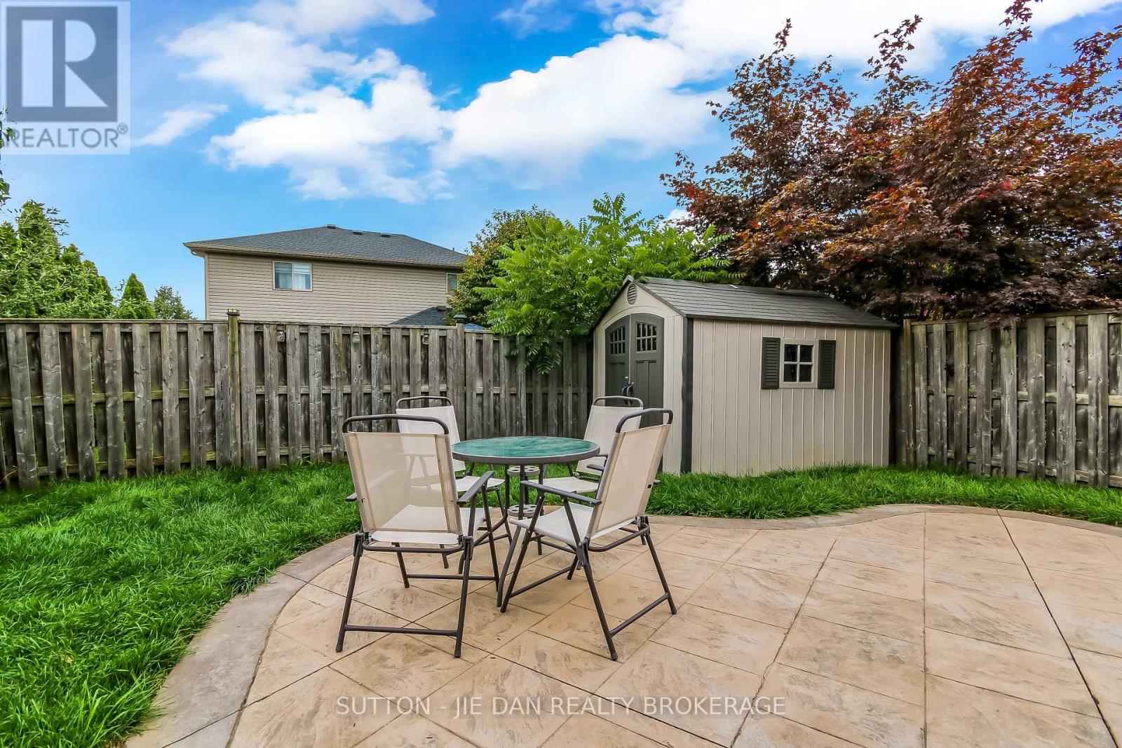 4 bedroom Single Family interior view, 1511 CORONATION Drive, London North (North I), Ontario