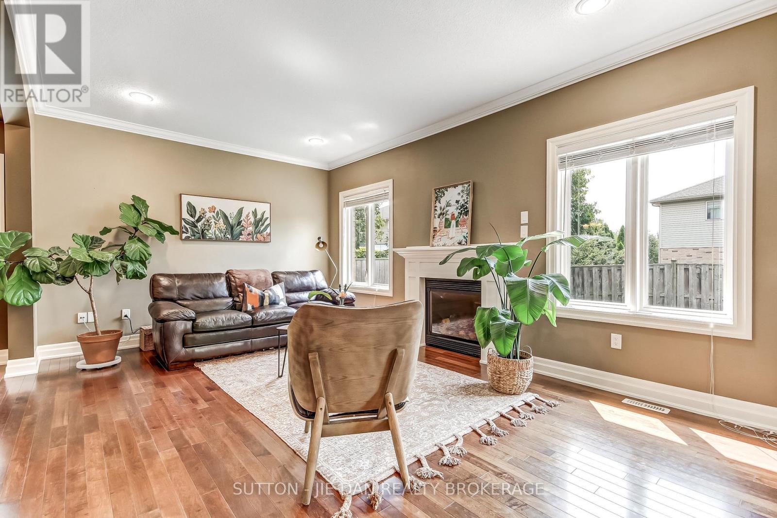 4 bedroom Single Family interior view, 1511 CORONATION Drive, London North (North I), Ontario
