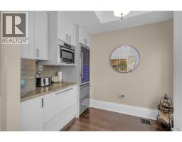 4pc Bathroom - 220 Sheridan Street, Brantford, ON N3S4R1 Photo 12
