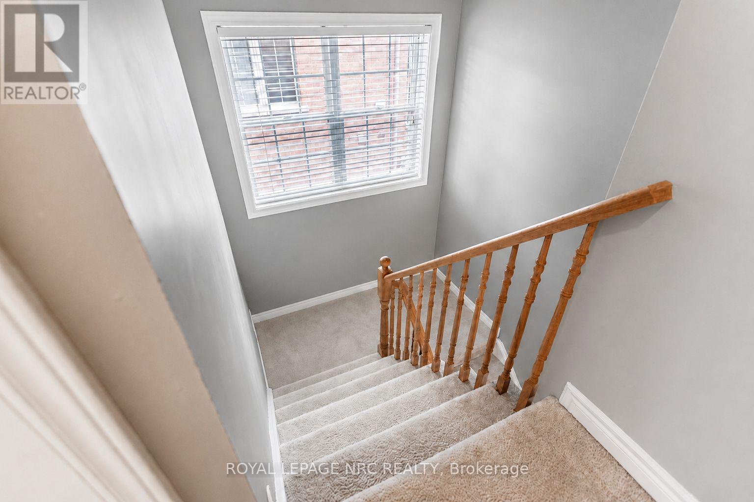 111 COLE CRESCENT - 14