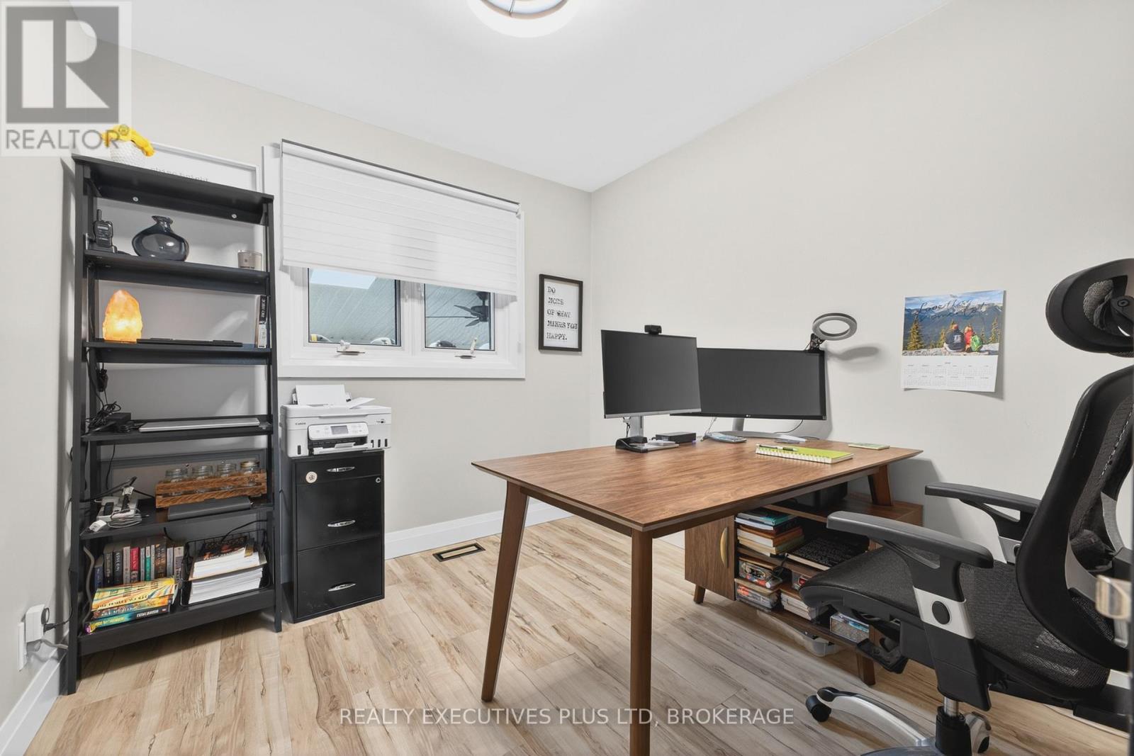 6410 SHERWOOD ROAD - 18