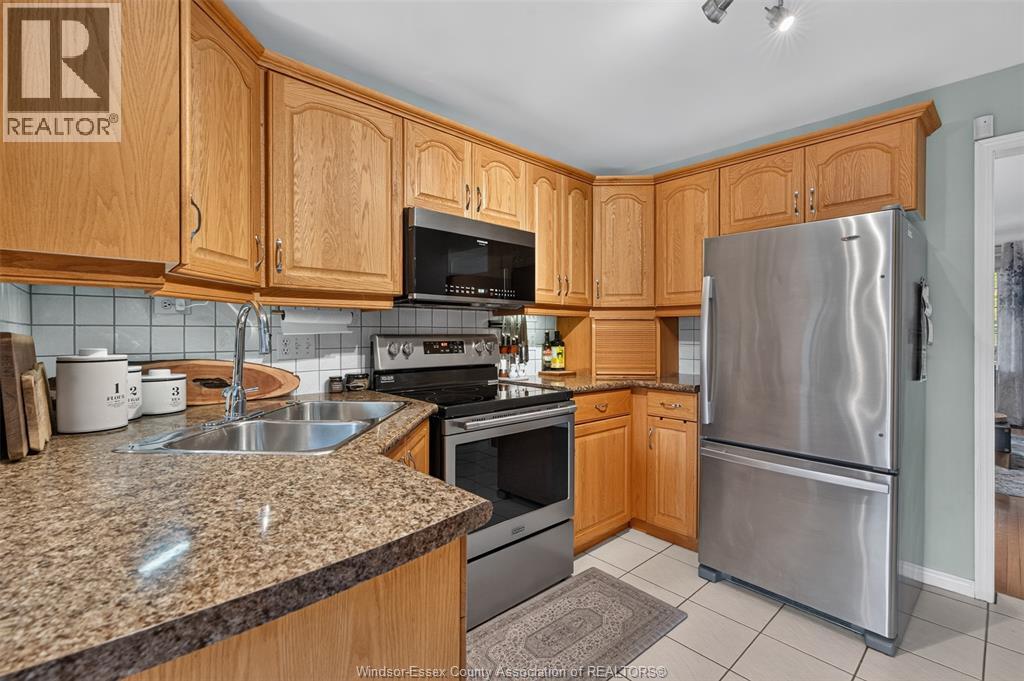 2259 LINCOLN - Image 13