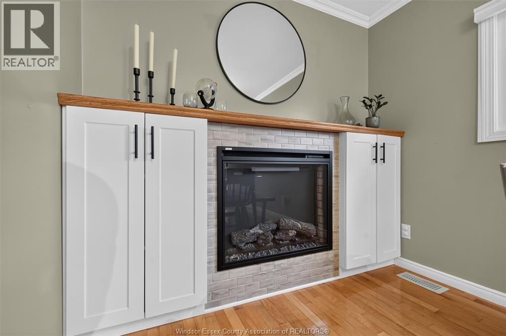 2259 LINCOLN - Image 16