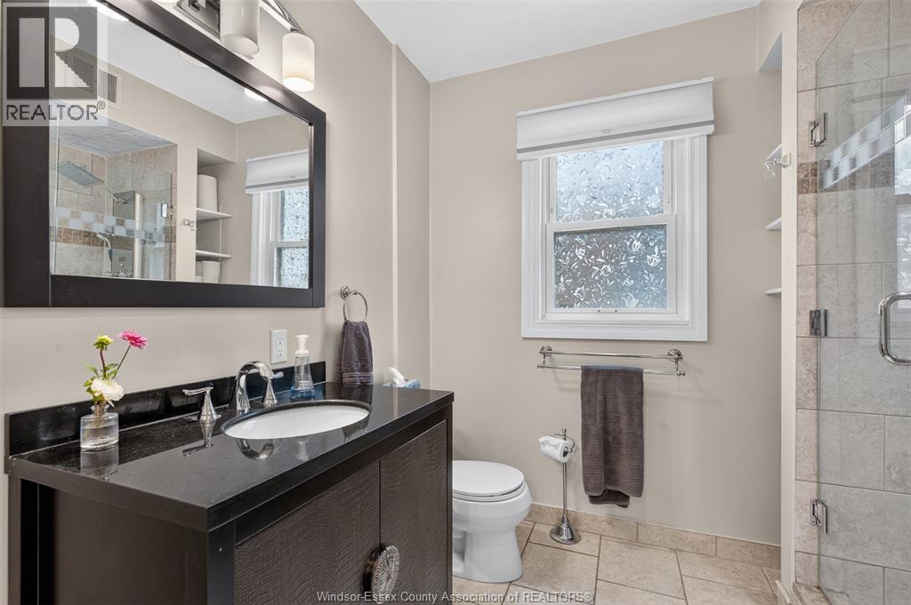 2259 LINCOLN - Image 20