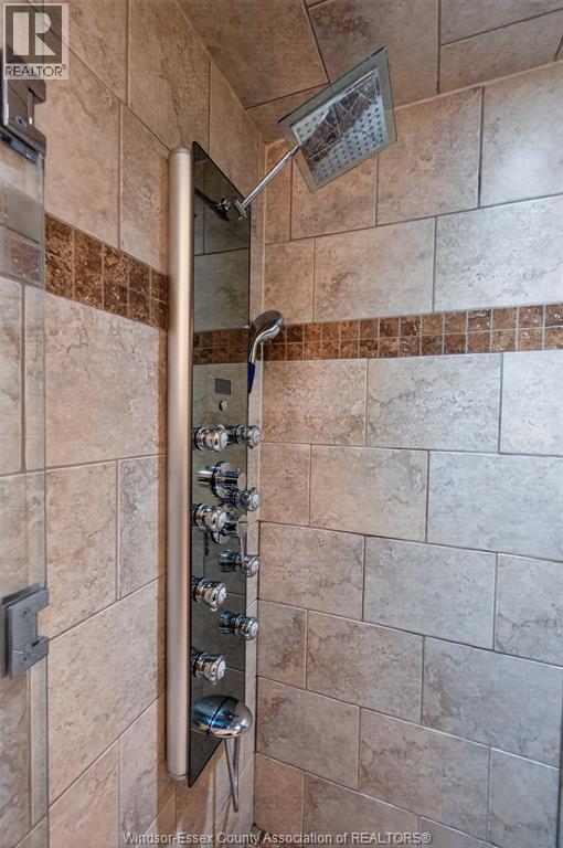 2259 LINCOLN - Image 21