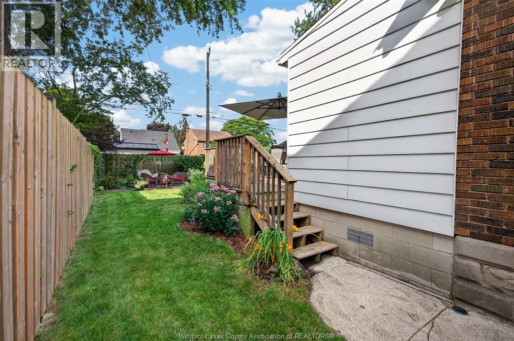 2259 LINCOLN - Image 38