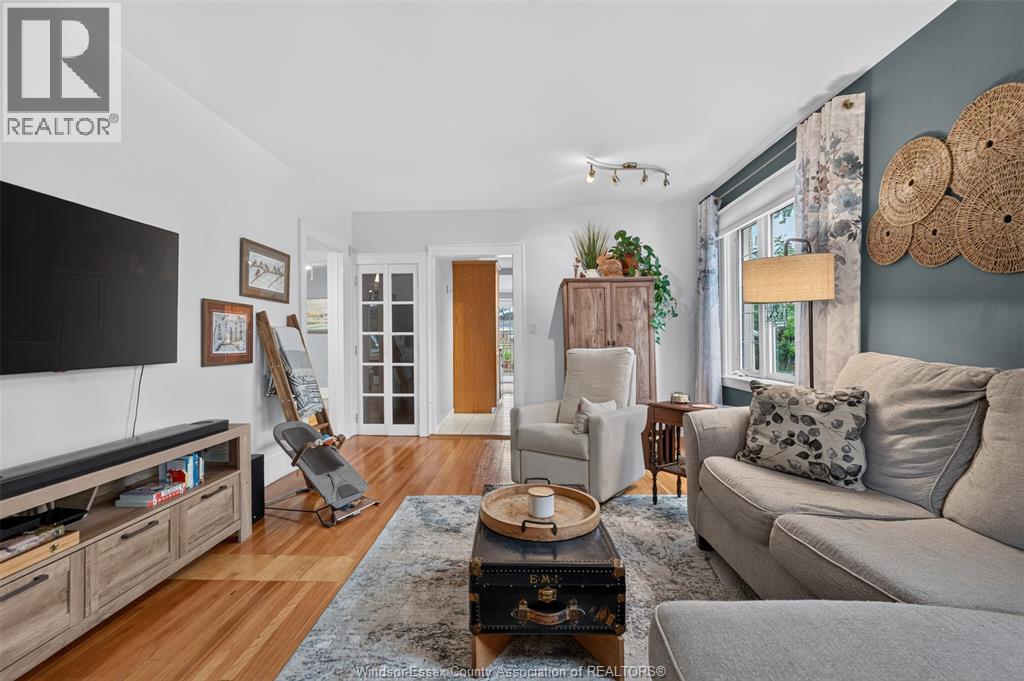 2259 LINCOLN - Image 7