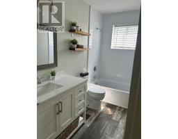 63 Frontenac Avenue thumbnail 5