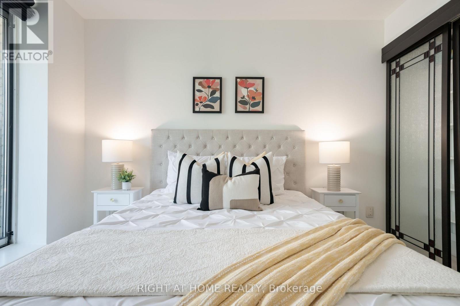 #202 35 BOARDWALK DRIVE - 11