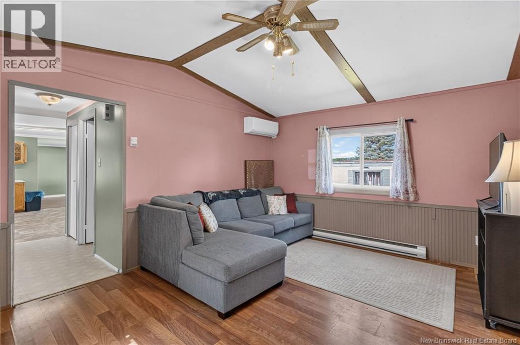 38 Tulip Drive - Image 4