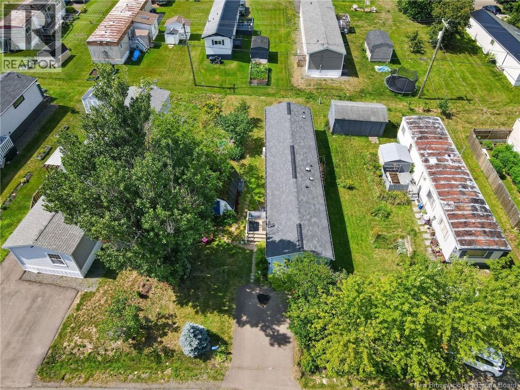 38 Tulip Drive - Image 32