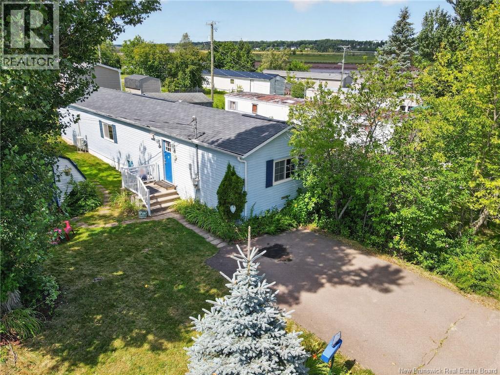 38 Tulip Drive - Image 34