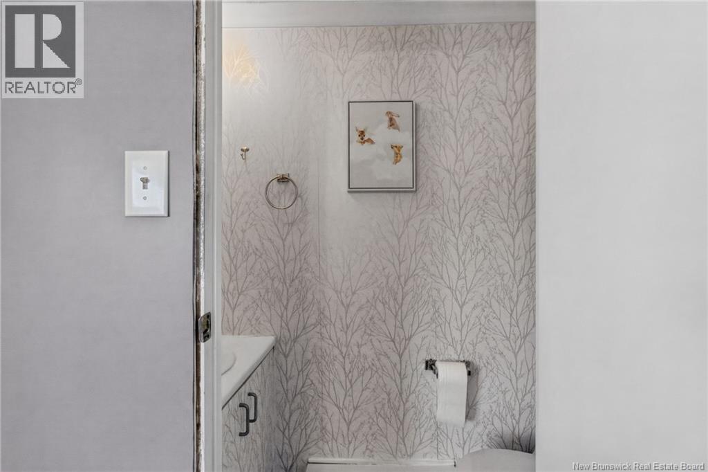 38 Tulip Drive - Image 24