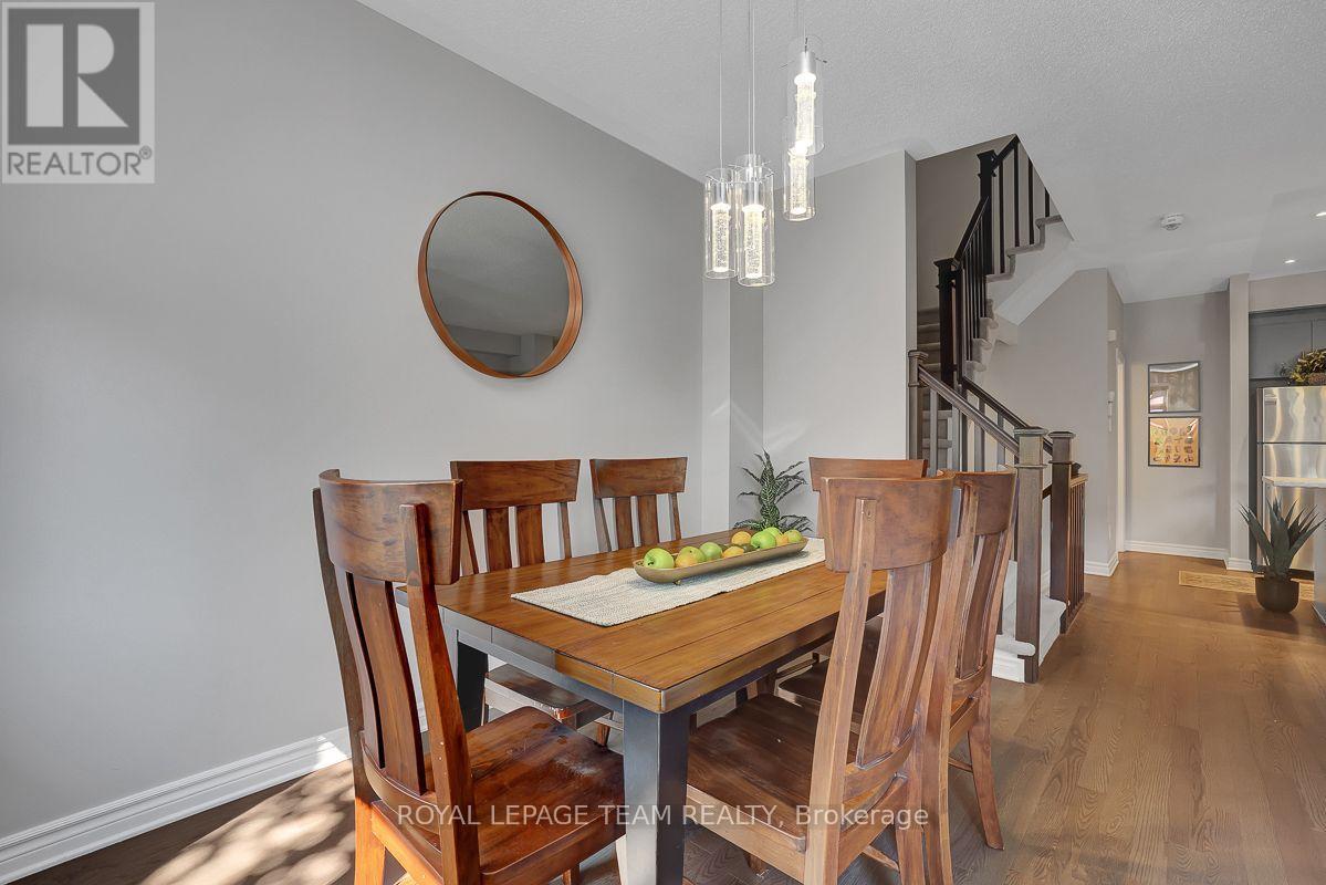 2 Bed, 3 Bath House for Sale in Ottawa – 206 LEATHER LEAF TERRACE, Ottawa – MLS# X13681610 - Image 18